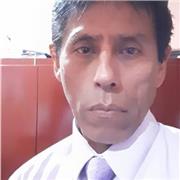 Profesor de Física , clases prácticas,sencillas. Mi labor es hacer fácil lo que parece difícil de entender